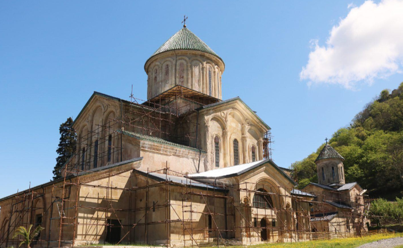 რას აკეთებს  საპატრიარქო გელათის გადასარჩენად? - წმინდა სინოდს ინფორმაცია არ აქვს