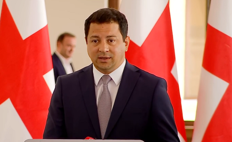 სააკაშვილს სინამდვილეში ციხიდან გათავისუფლება უნდა, საჭიროა ელჩებთან შეხვედრა - თალაკვაძე