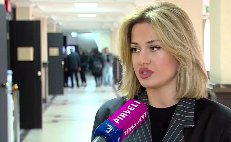 ნაძირალა ღამბაშიძემ ფიზიკურად იძალადა მამაჩემზე და დედაჩემზე, 10 დაცვასთან ერთად მოვიდა დღეს - ნინი გოგაშვილი