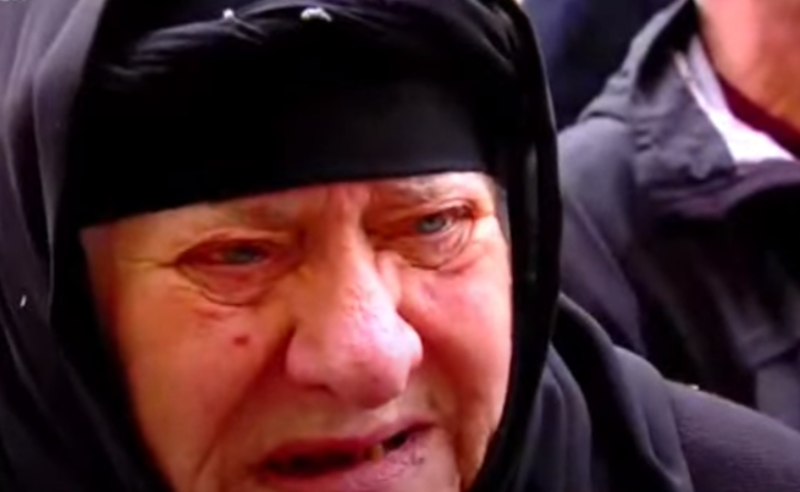 9 აპრილის შემდეგ აქციაზე არ ვყოფილვარ, ახლა ვერ გავჩერდი, - აქციის მონაწილე რუსთაველზე სოციალური საცხოვრისიდან მივიდა