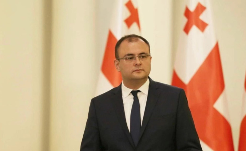 უჭერს თუ არა რატი ბრეგაძე მხარს რუსულ კანონპროექტს - ისუტიციის მინისტრი კითხვას არ პასუხობს