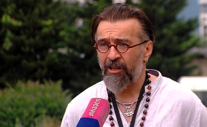 "საფლავის ქვაზე ცუდი წარწერა გერჩივნოს, მსახიობის ყბაში ჩავარდნასო" - მსახიობები რუსული კანონის წინააღმდეგ