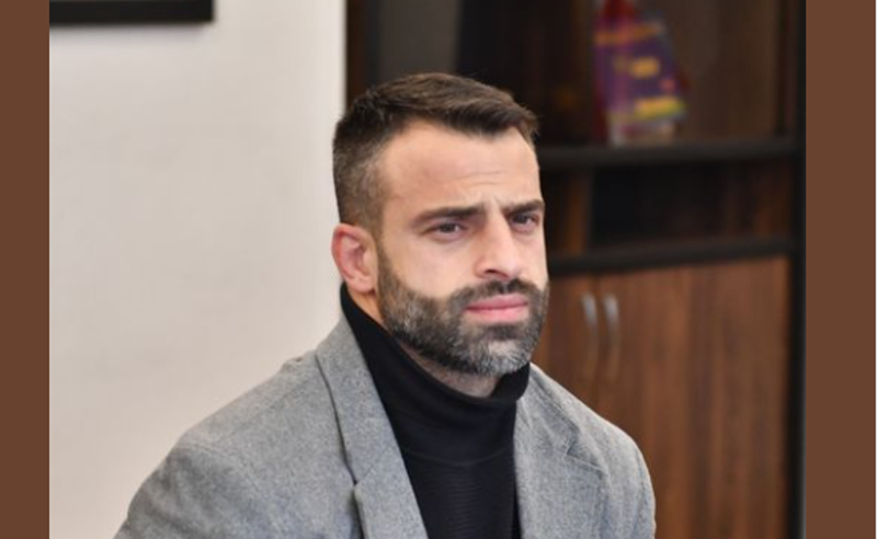 დავით კაჭარავა დღეს იმ გუნდის წევრია, რომელიც საქართველოს რუსეთისკენ მიექაჩება - რაგბის ქომაგები