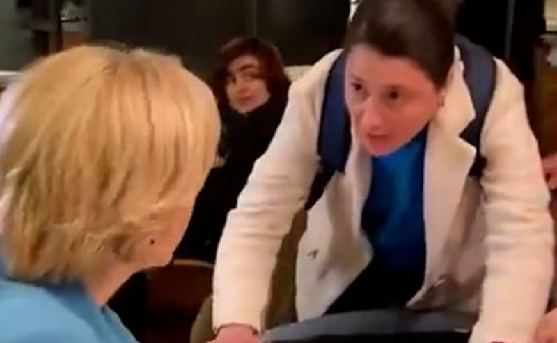 "თქვენ ხართ მოღალატე და პასუხს აგებთ!"- "დროას" წევრი "რუსული კანონის" ერთ-ერთ ავტორს (ვიდეო)