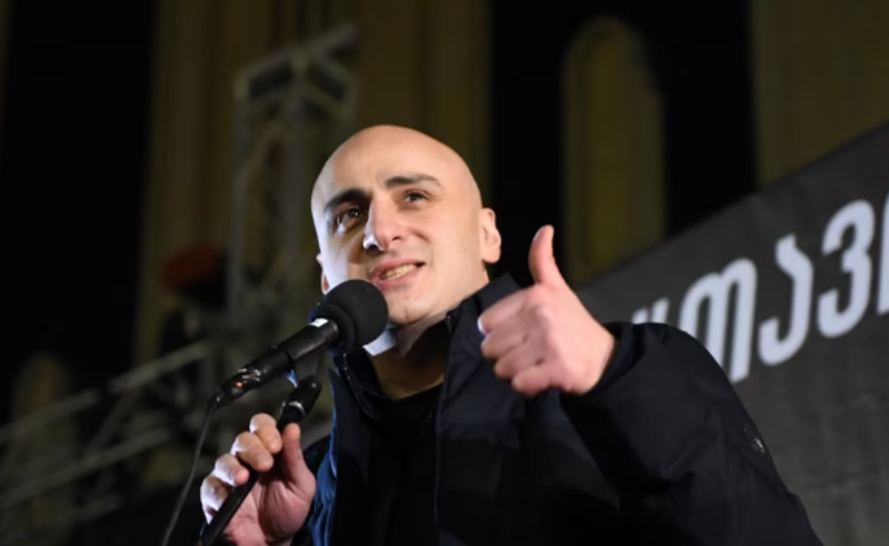 დაიღლება შვილი, ჩაანაცვლოს მამამ, რუსთაველის გამზირზე უნდა ვიდგეთ! - ნიკა მელია