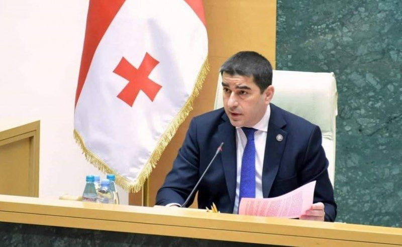 "მოქალაქეები შეცდომაში შეიყვანეს" - პარლამენტმა რუსული კანონპროექტები ვენეციის კომისიიდან გამოიწვია