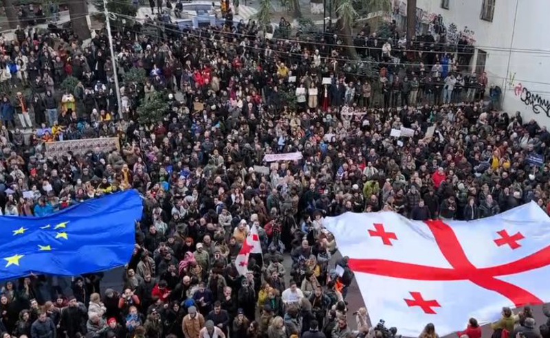 "ოცნება" გადამგდებია - ახალგაზრდებს მმართველი პარტიის არ სჯერათ