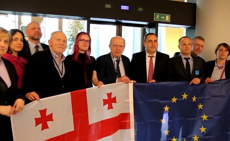 "როგორ არ დაისარჯოს საქართველო და რა ვუყოთ ხელისუფლებას"- ოპოზიცია ბრიუსელში შეხვედრებს აგრძელებს