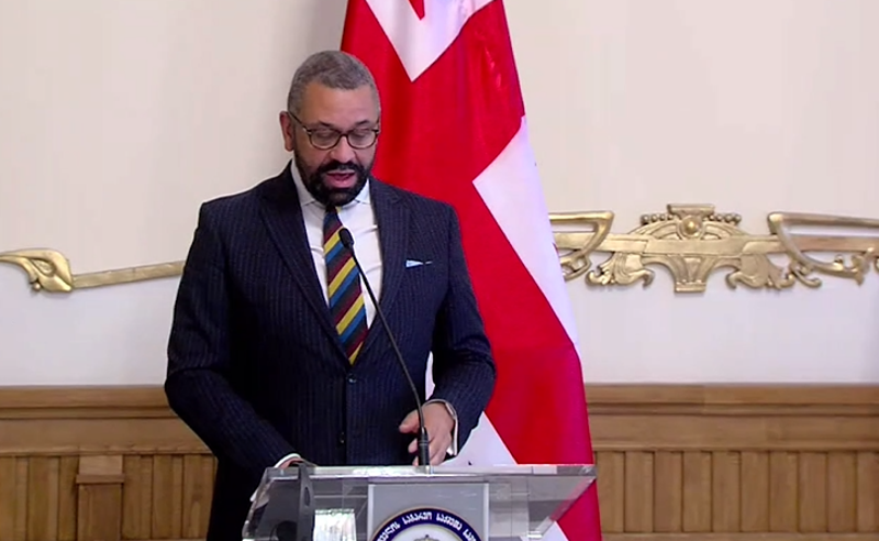 მოგიწოდებთ, გააძლიეროთ თქვენი ვალდებულებები მასმედიის თავისუფლებასთან დაკავშირებით - კლევერლი "ოცნებას"