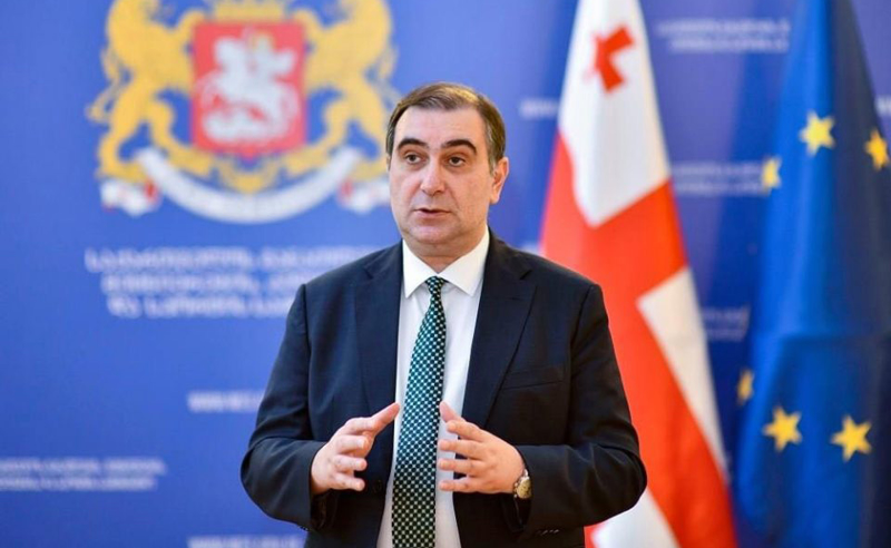 წყარო: "ოცნება განათლების მინისტრით უკმაყოფილოა"- მოხსნიან თუ არა მიხეილ ჩხენკელს?