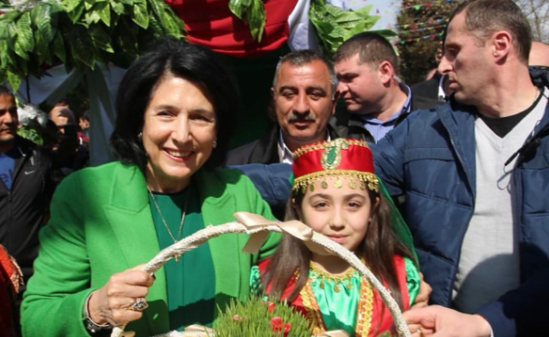 ნოვრუზ ბაირამს გილოცავთ ყველას, ვინც ამ დღეს ზეიმობს - პრეზიდენტი