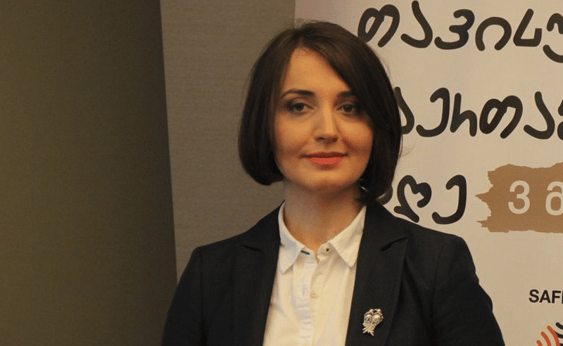 მოვუწოდებთ სპეციალურ საგამოძიებო სამსახურს, მიანიჭოს ნატო გოგელიას სავარაუდო მსხვერპლის სტატუსი - კაპანაძე