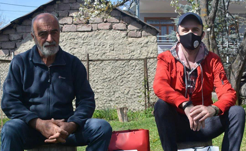"გიორგი კეკელიძისნაირ კაცს არავის შეფასება არ უნდა სჭირდებოდეს, მას თავისი საქმეები უმაგრებს ზურგს" - ტარიელ ხარხელაური 