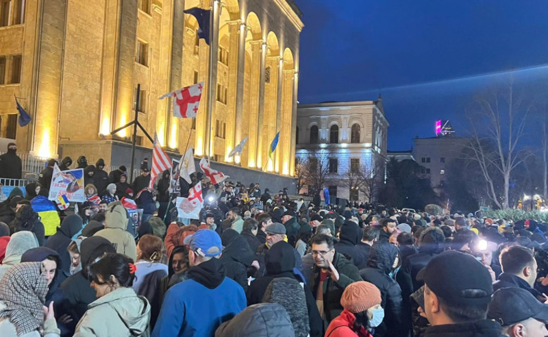 რეპრესიები 7-9 მარტის აქციებში მონაწილეობის გამო - გმირის ოჯახს ბინიდან ასახლებენ