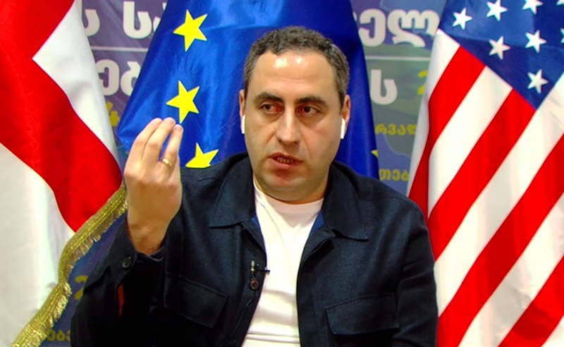"ძალით მიიყვანეს ადამიანები შეხვედრაზე" - ვაშაძე "ოცნებას" კომუნისტურ პარტიას ადარებს