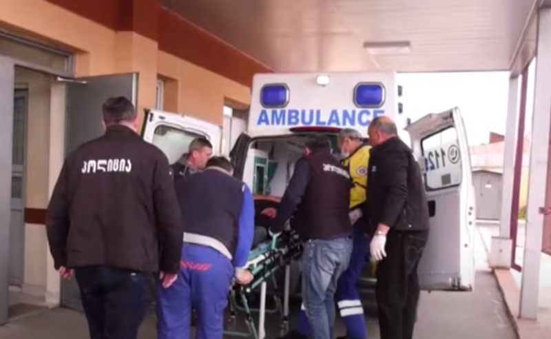 კაცს, რომელსაც მოზარდზე ძალადობას ედავებიან, პატიმრობა შეეფარდა - პროცესი კლინიკაში ჩატარდა