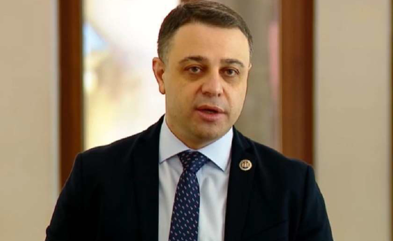 "ცეცხლს ეთამაშებით, მიიღებთ საკადრის პასუხს" - ღუდუშაური შვილების თაობას ემუქრება 