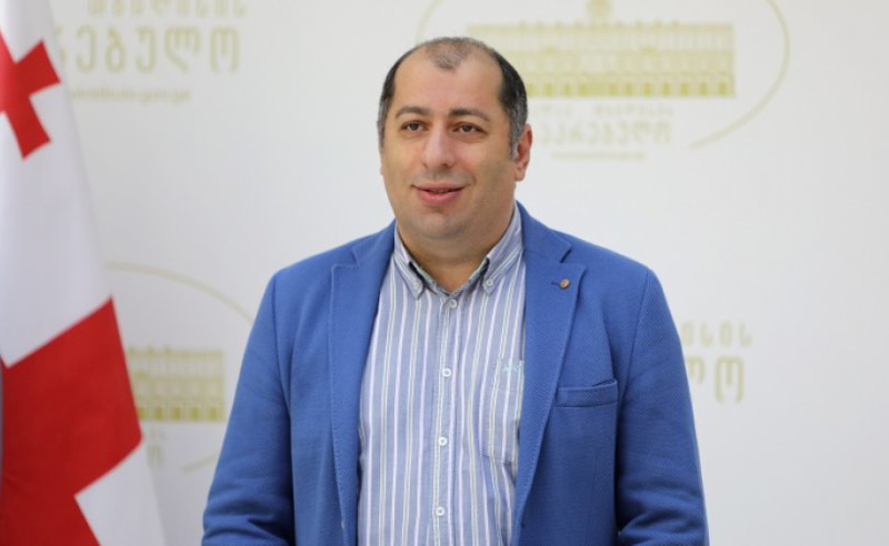 ხელისუფლება გმირების მემორიალის გახსნის საკითხს თავს არიდებს, ეს მძიმე საქციელია და ლაქად გაჰყვება მათ - ონიანი