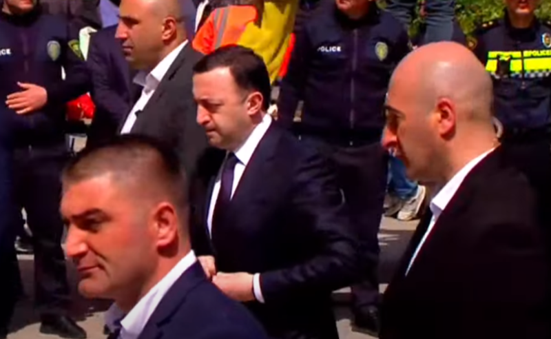 პრემიერმა 9 აპრილის მემორიალი უსიტყვოდ დატოვა - დუმან  "ოცნების" სხვა ლიდერებიც
