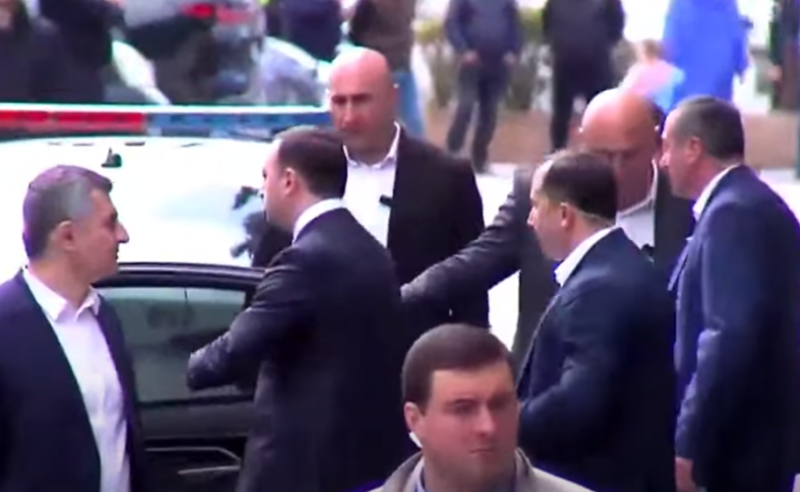 უქმნის თუ არა ხელისუფლებას უხერხულობას მოსამართლეების დასანქცირება - "ოცნება" კითხვას გაურბის