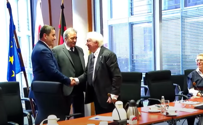 რუსული აგრესია და გეოპოლიტიკური საკითხები - პარლამენტის თავმდჯომარე ჩეხეთში მიემგზავრება 