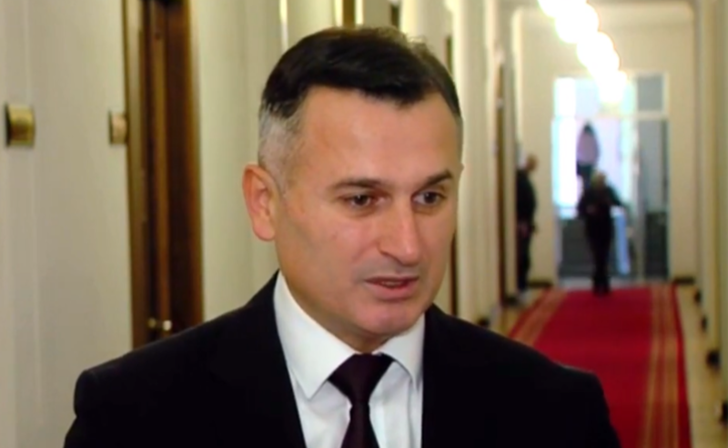 გვაქვს შესაბამისი არგუმენტები - ხაბეიშილის ფლანგის პასუხი დეპუტატების ჩახსნაზე