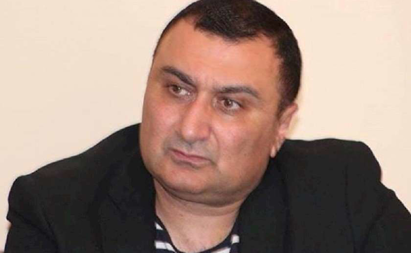 მინდა ვისუნთქო თავისუფლად - რატომ გადის დავით ოქიტაშვილი "უცნობის" აქციაზე