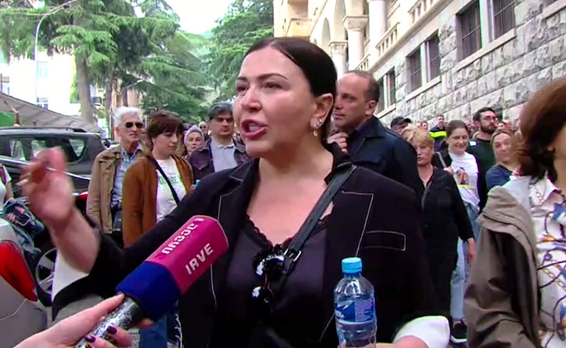 "მოიკლონ ცოტა და ბავშვებისთვის თანხა გამოყონ, წამალი დაუფინანსონ" - ინგა გრიგოლია დედების აქციას შეუერთდა