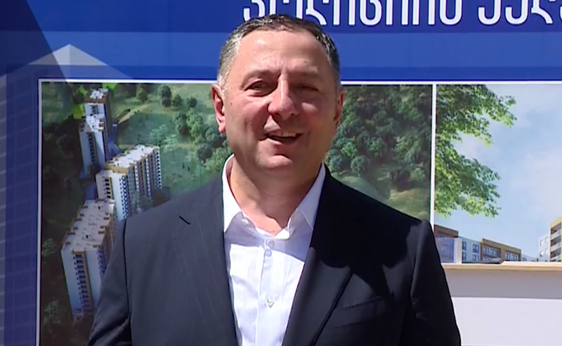 "ქოლ-ცენტრებს" ჩვენ თუ ვმფარველობთ, მაშინ გიჟები ვართ, რატომ ვკეტავთ? - შს მინისტრი