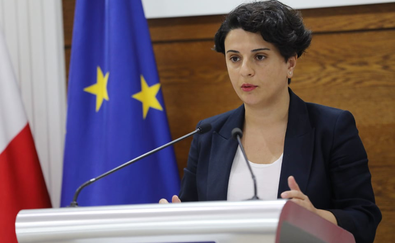 "ქოლ-ცენტრებიდან შემოსული შავი ფული "ოცნებას" არჩევნების გასაყალბებლად სჭირდება" - მეზვრიშვილი