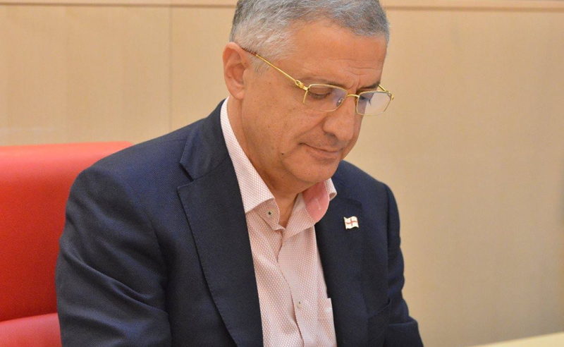 ისკო დასენის თქმით, ვაშაძემ ყველაფერი კეზერაშვილის და საკუთარი თავის გადასარჩენად გამოიგონა