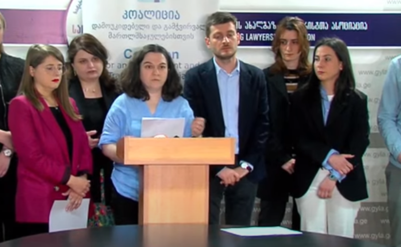 სამწუხაროა, რომ სასამართლო კლანის გაძლიერებას მხარი ოპოზიციის ზოგიერთმა წევრმაც დაუჭირა - სამოქალაქო სექტორი