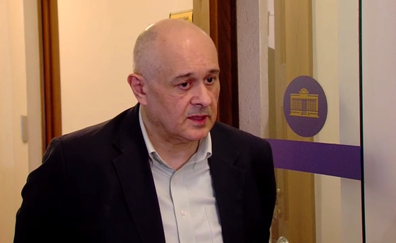 ბაჩუკი ქარდავამ ფრაქცია "ნაციონალური მოძრაობა" დატოვა