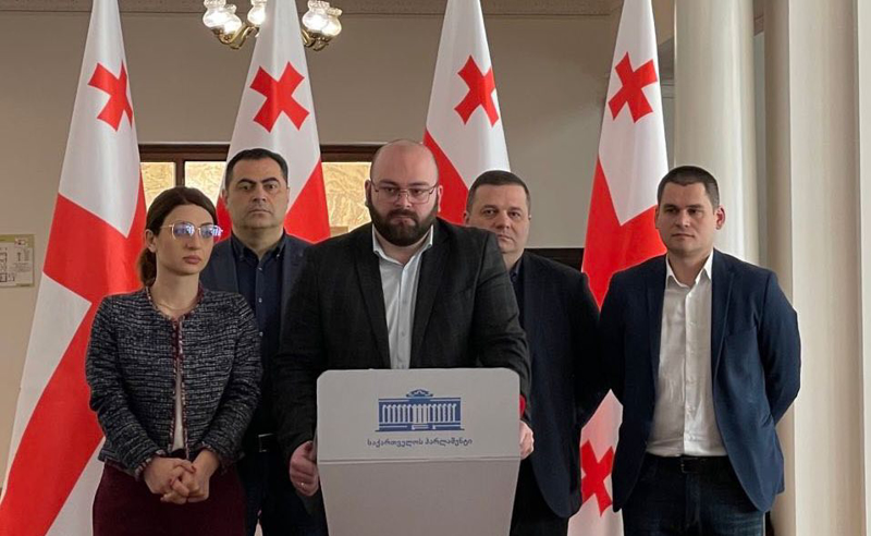 მოვუწოდებთ "ოცნებას", თუ არაფერი აქვთ დასამალი, მხარი დაუჭირონ ქოლ-ცენტრებზე საგამოძიებო კომისიის შემქნას - გახარიას გუნდი 