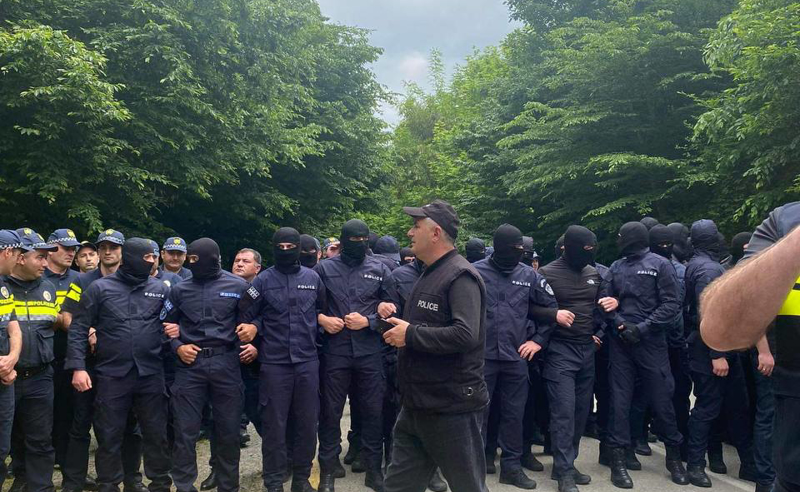 ყვარლის ტბის სასტუმროს ტერიტორიაზე მიმდინარე აქციაზე 16 პირია დაკავებული - შსს