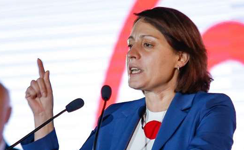ელენე ხოშტარიამ წინასწარი დაკავების იზოლატორი დატოვა 
