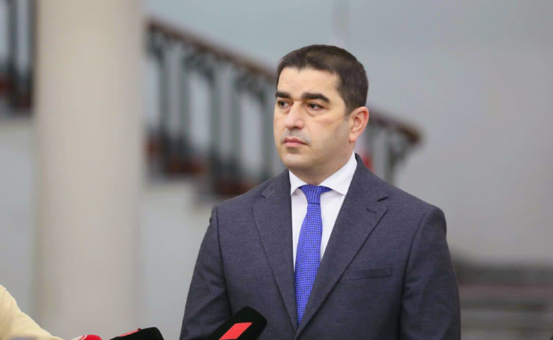 პაპუაშვილის თქმით, ვინც ფიქრობს, რომ პოლიციას ლავროვის ოჯახის წევრები არ უნდა დაეცვა, ქსენოფობია