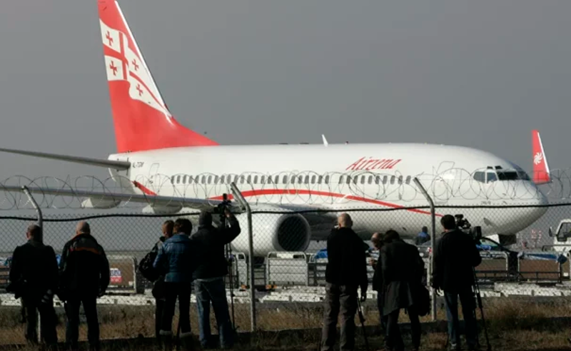 Georgian Airways რუსეთის მოქალაქეებისთვის ტრანზიტულ ფრენებს იწყებს - რუსული მედია