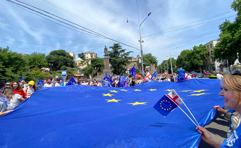 “წინ ევროპისკენ, შინ ევროპისკენ” - სამოქალაქო აქტივისტების აქცია 