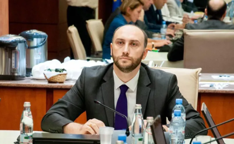 თბილისის სააპელაციო სასამართლოს მოსამართლე თანამდებობას ტოვებს -  სად მიდის შოთა გეწაძე