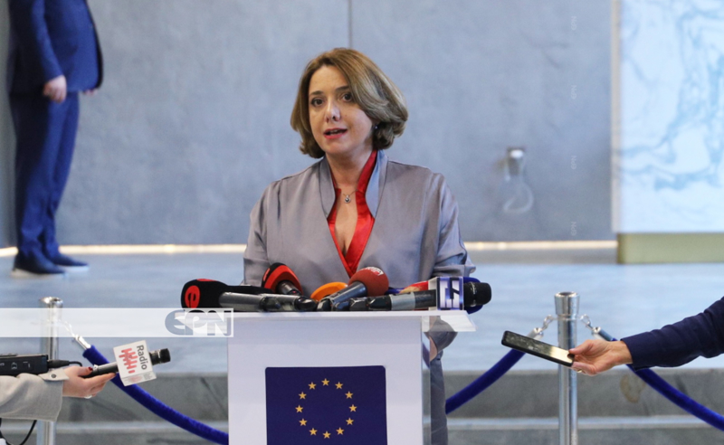 მმართველი გუნდი რუსი პროპაგანდისტების ენით საუბრობს - სამადაშვილი "ოცნების" ახალ პროპაგანდისტულ ხაზზე