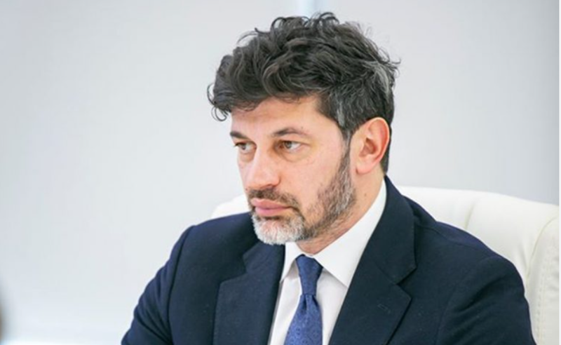 "სწორი უქნიათ თუ არ მივიდნენ" - კალაძე მისი მოადგილეების საკრებულოში არმისვლაზე