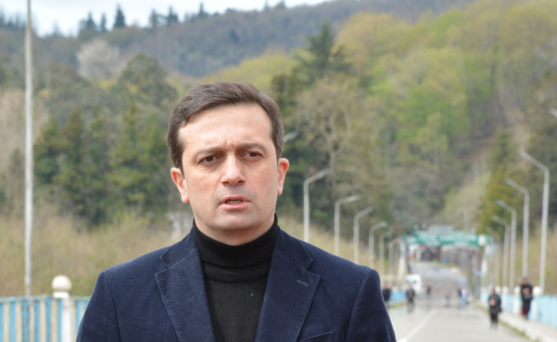 დემოკრატია იმ ადამიანების მშვიდობიან თანაცხოვრებას გულისხმობს, ვისაც  განსხვავებული აზრები გააჩნიათ  - ომბუდსმენი ბერძენიშვილზე თავდასხმას ეხმიანება