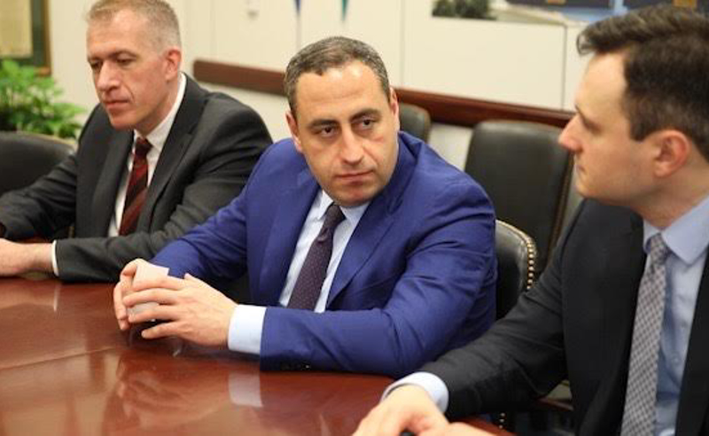 „ყველაფერი უნდა გავაკეთოთ იმისთვის, რომ საქართველოს ფინანსური სექტორი არ მოექცეს „ქართული ოცნების“ ტოტალური გავლენის ქვეშ და არ მოხდეს ფინანსური სექტორის სანქცირება“ - გიორგი ვაშაძე