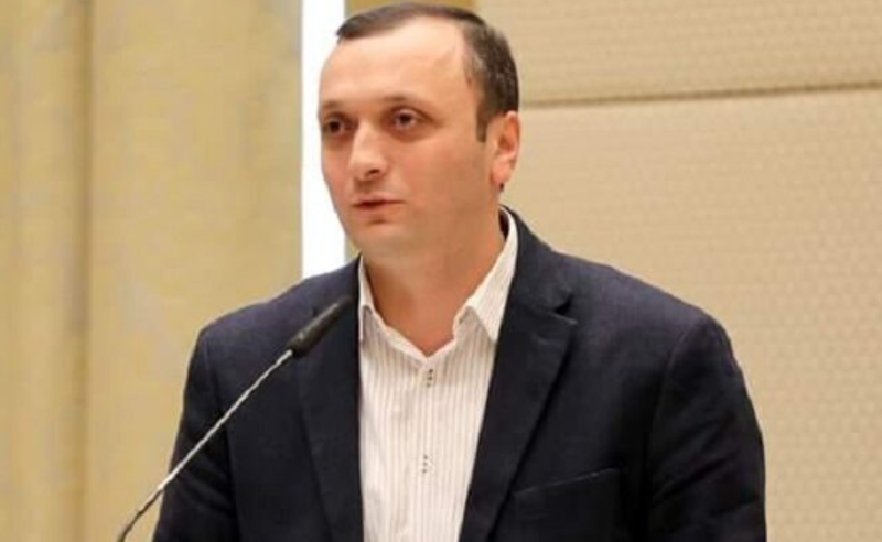 ხელვაჩაურის მერმა პირველ მოადგილედ ნათლულის მამა დანიშნა