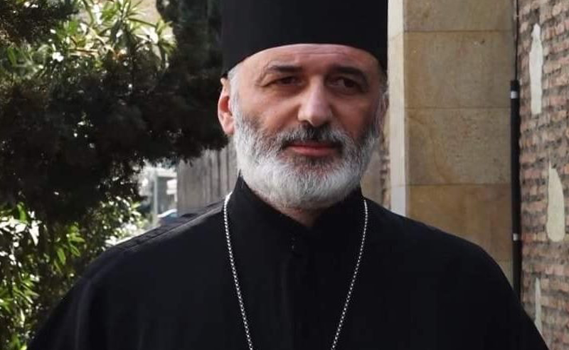 გავიხსენოთ სიუჟეტები პატრიარქის დაცინვითა და ქილიკით - დეკანოზი ანდრია ჯაღმაიძე მედიის წინააღმდეგ