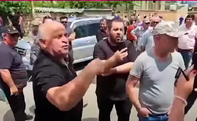 ქართული ოცნების აქტივისტები ლევან ხაბეიშვილს დაუპირისპრდნენ (ვიდეო)