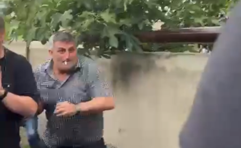 კასპში ნაციონალური მოძრაობის წევრებს ფიზიკურად გაუსწორდნენ
