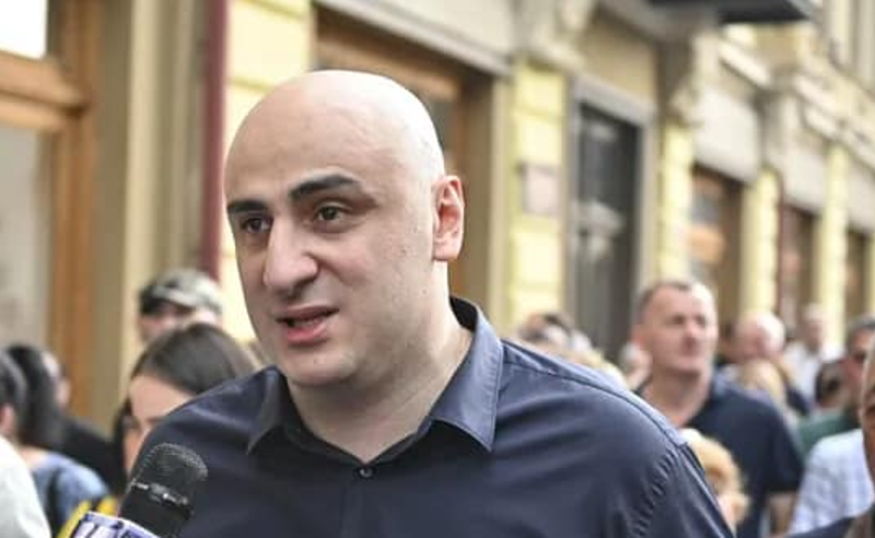 თუ პარლამენტის ტრიბუნას იყენებ, უნდა გამოიყენო, თუ მანდატი გიდევს ჯიბეში და პარლამენტში არც კი დადიხარ, პარლამენტი უნდა დატოვო - მელია