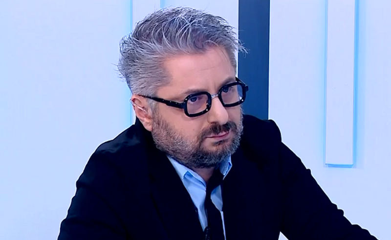 ნიკა გვარამია მიხეილ სააკაშვილს ხვდება